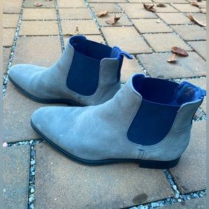 Ted Baker Travord Chelsea Boots gray suede